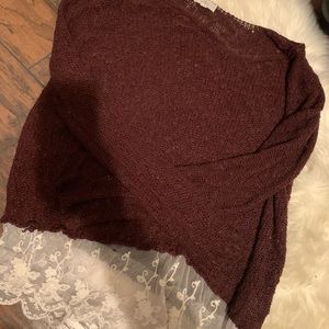Loose sweater with tutu lace